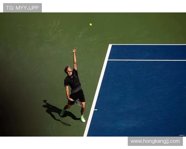 网球运动中的技巧与策略：从基础发球到高级战术的全面解析